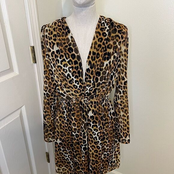 Express Leopard Print Dress. NWT Size Small - Picture 2 of 9